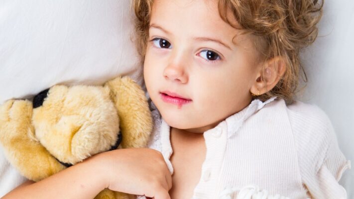 Cocuklara Ucuk Nasil Bulasir Nasil Tedavi Edilir